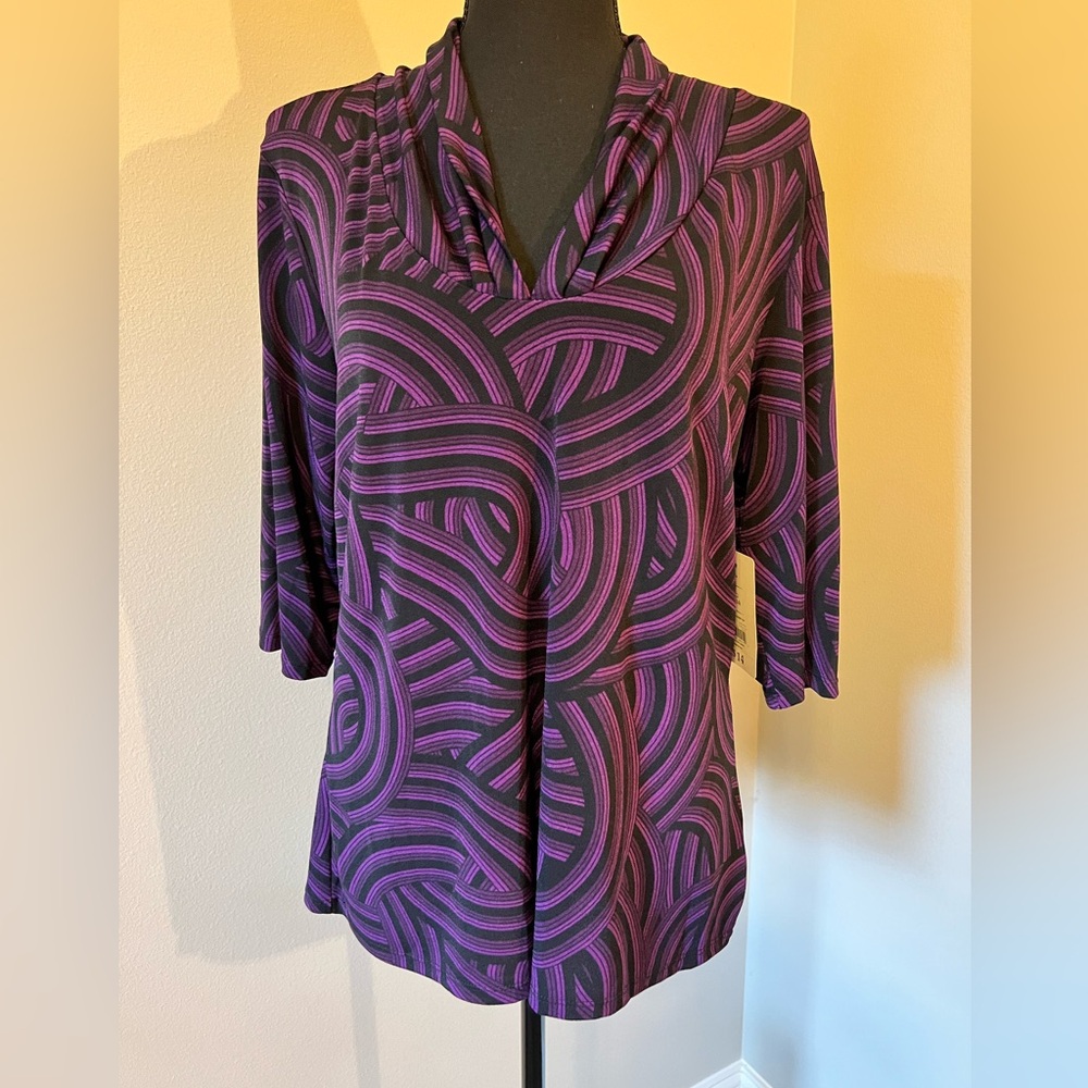 White Stag 3/4 Sleeve Top